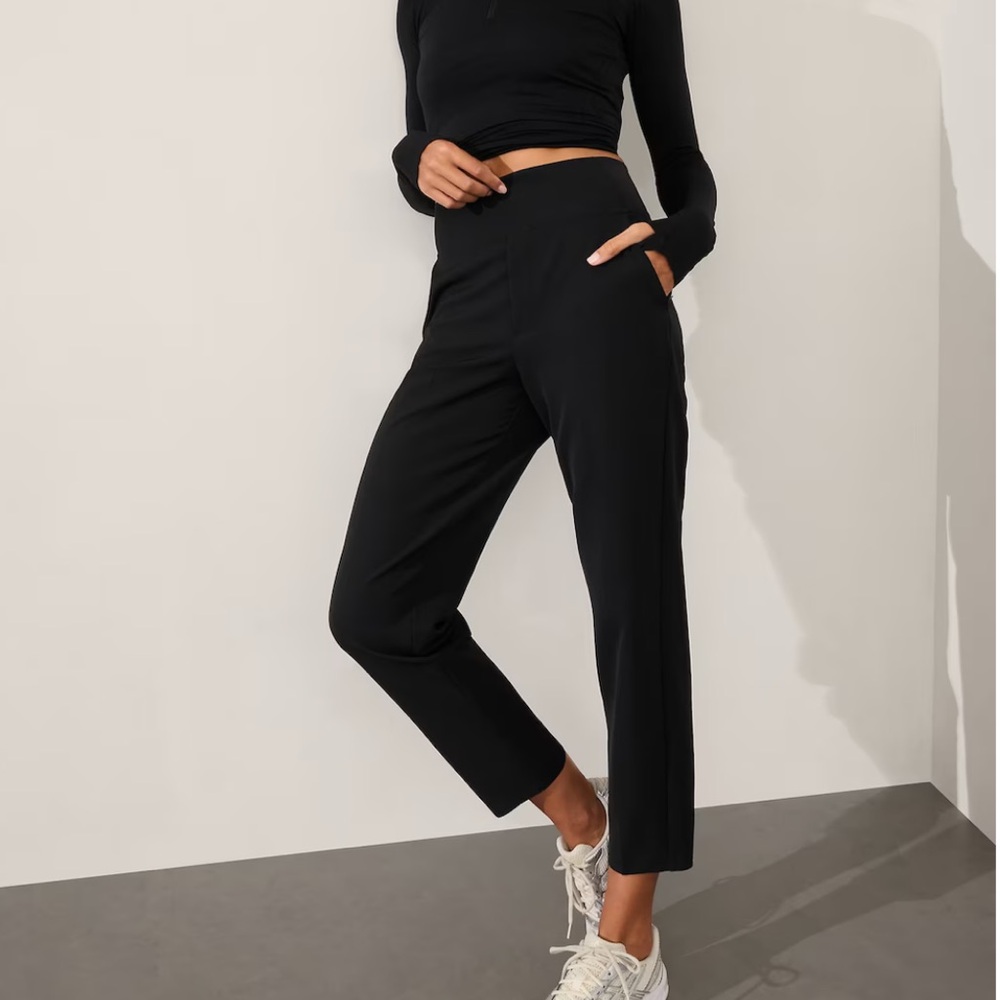 NWT Athleta “Endless Pant”, Black, Size 8